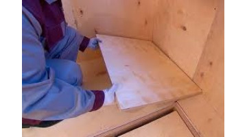 Можно ли использовать фанеру для обшивки бани?